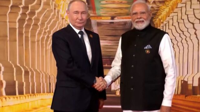 PM Modi welcoming Vladimir Putin at BRICS Summit 2023